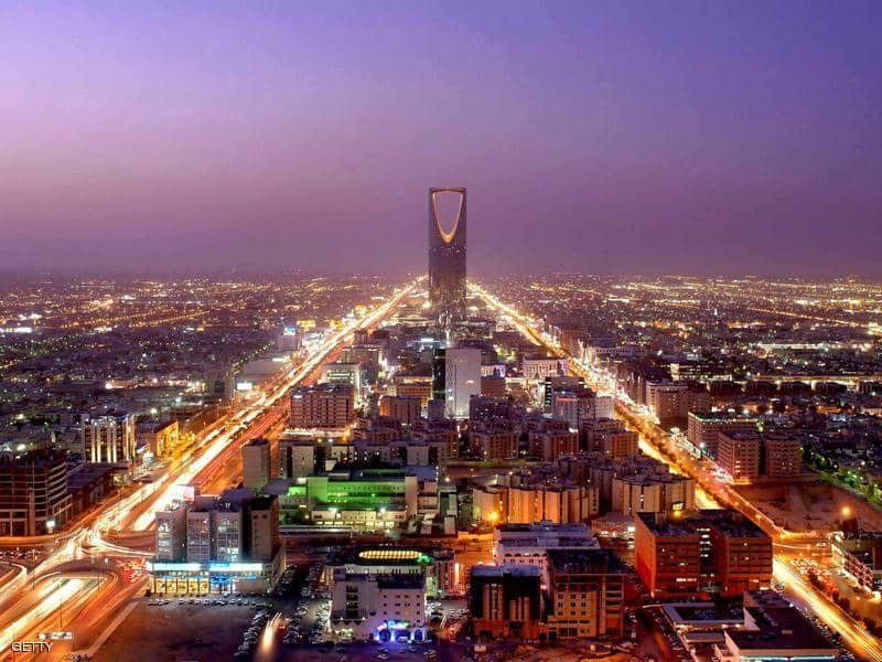  موديز  تُعدل النظرة المستقبلية للاقتصاد السعودي من  سلبية  إلى  مستقرة    
