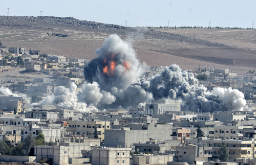 غارة أمريكية تستهدف قياديا بارزا بـ القاعدة  قرب إدلب في سوريا