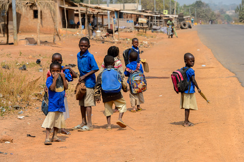  يونيسيف : مليونا طفل بحاجة للمساعدات الإنسانية في مالي