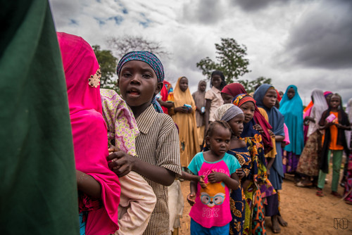 «هيومن رايتس» تحذر من مخاطر إغلاق مخيمات النازحين في نيجيريا