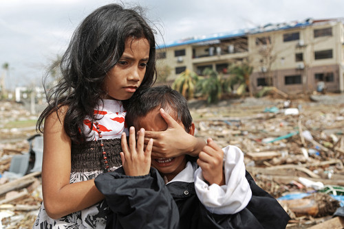 «اليونيسف» تدعو لإنهاء أزمة أطفال الفلبين المتضررين من إعصار «راي»