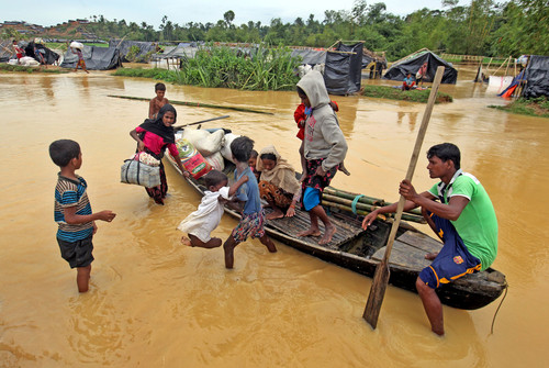 «التنمية الآسيوي»: 26 مليون «فقير» يتحملون العبء الأكبر لمخاطر المناخ بإندونيسيا