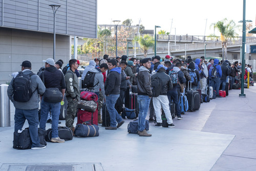 الأمن يوقف أكثر من 300 مهاجر بلا أوراق ثبوتية في المكسيك