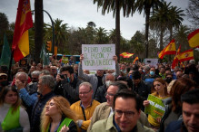 الآلاف من الإسبان يتظاهرون احتجاجاً على غلاء المعيشة