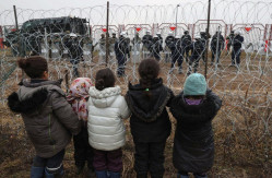 لوكسمبورغ تنتقد التمييز بين اللاجئين الأوكرانيين والسوريين