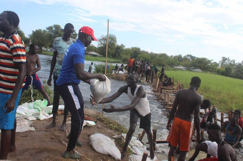 خبراء: "جنوب السودان" يشهد آثار أسوأ فيضانات منذ أكثر من 60 عاماً