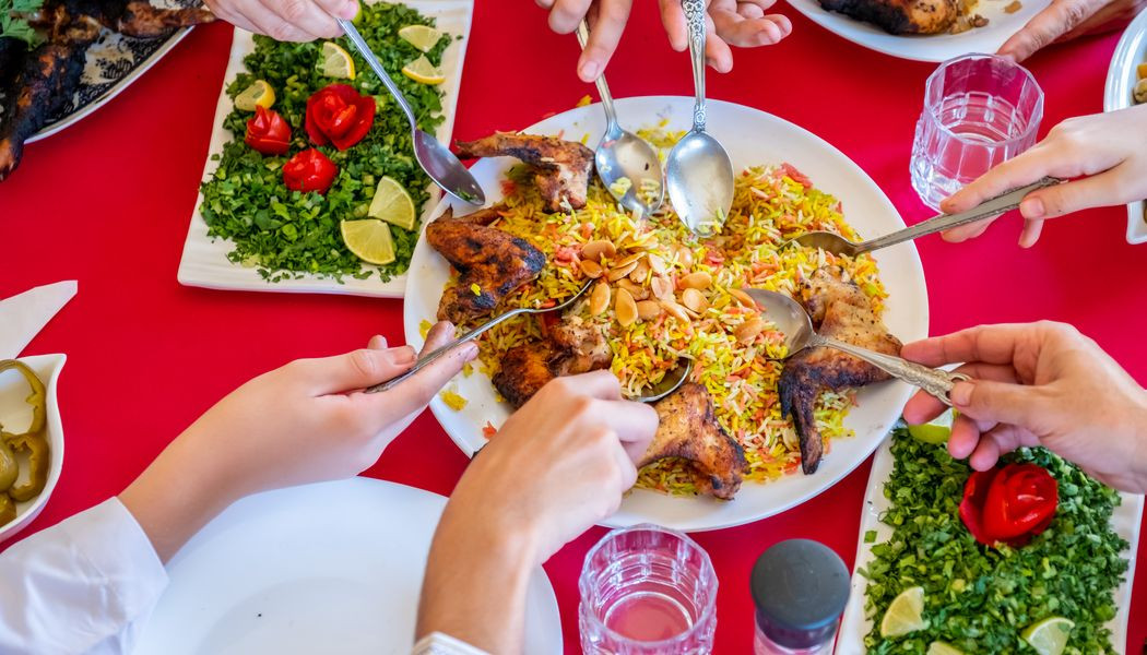 كيف أثرت الحرب الروسية الأوكرانية على شكل المائدة العربية في رمضان؟