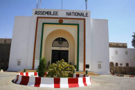 برلمان النيجر يوافق على نشر قوات أجنبية في البلاد لمكافحة الإرهابيين