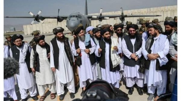 تعطّل المفاوضات بين طالبان وقطر وتركيا لتشغيل المطارات الأفغانية