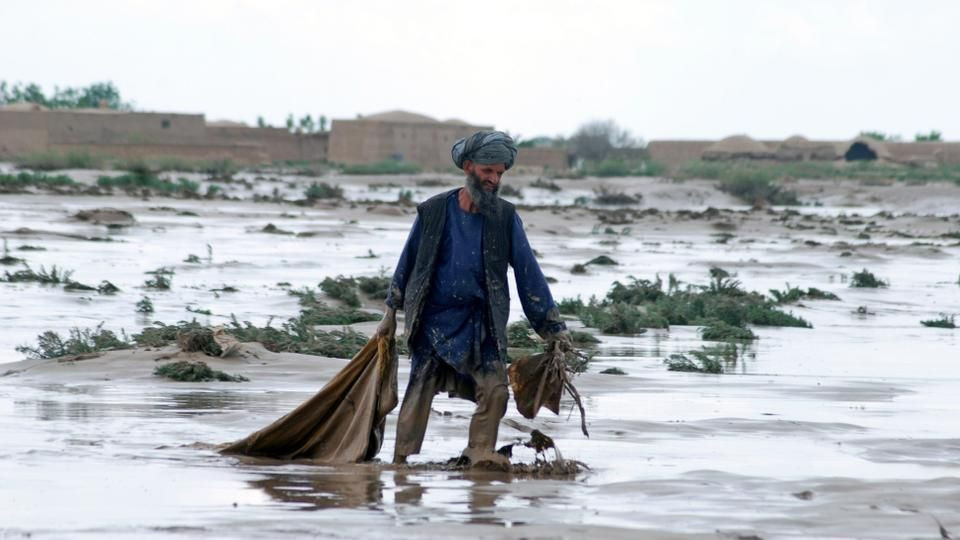 أفغانستان.. مقتل 20 شخصاً جراء فيضانات وأمطار غزيرة