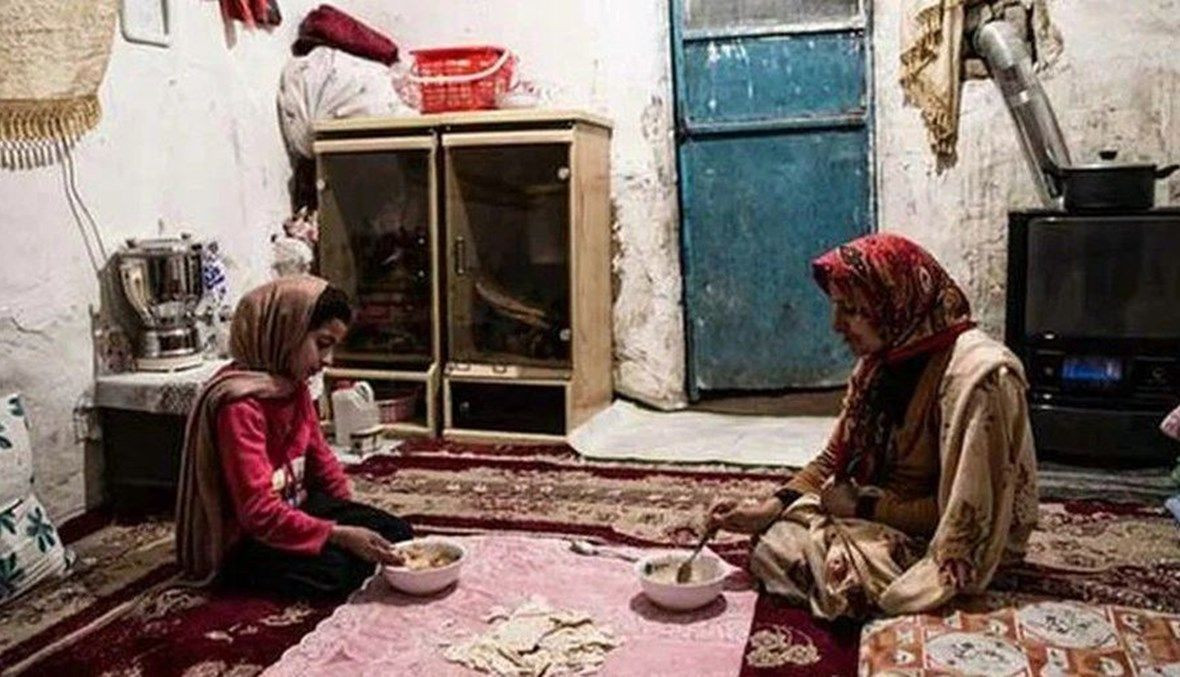 برلماني إيراني: 9 ملايين أسرة يعيشون تحت خط الفقر