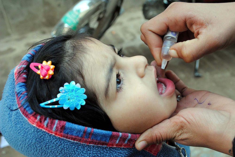 باكستان.. حملة وطنية لتطعيم 43.3 مليون طفل بلقاح شلل الأطفال