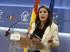 إسبانيا تسن تشريعات لتوطيد قانون الإجهاض وتوسيع حقوق المرأة