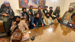 المبعوث الأمريكي لأفغانستان يضغط على طالبان بشأن حقوق النساء