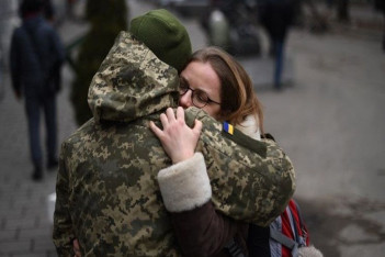 في ماريوبول الأوكرانية.. حياة الناجين من الحرب "مدمَّرة"