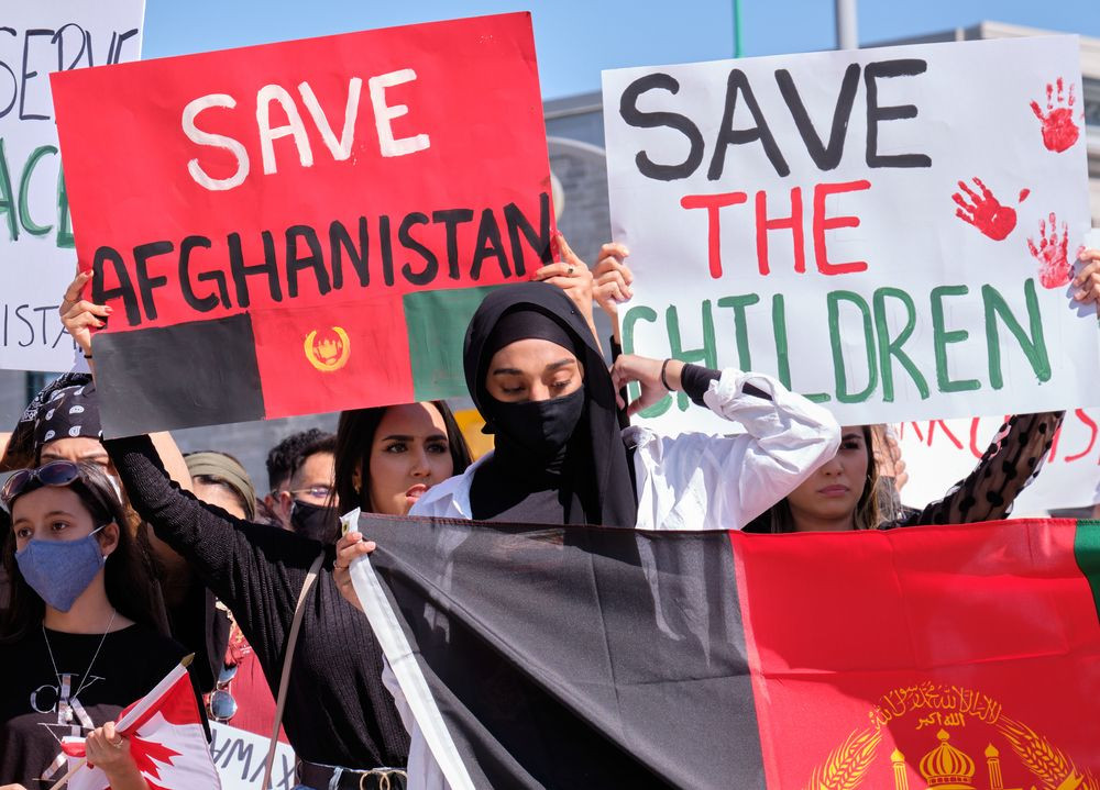 مفوضة حقوق الإنسان: أفغانستان تغرق في أزمة اقتصادية وإنسانية
