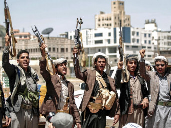 اليمن.. هيئة مدنية تدين تفجير ميليشيا الحوثي منازل مواطنين في عمران