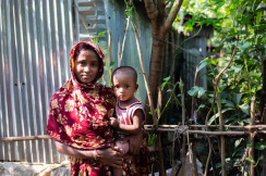"ساجدة".. أم لأربع فتيات تقاوم زواج الأطفال في مجتمعات الروهينغا