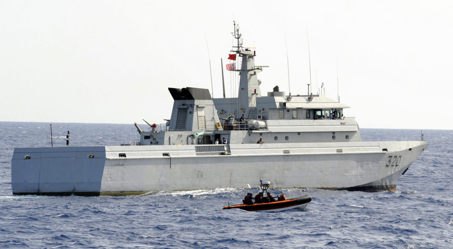 البحرية المغربية تعترض أكثر من 350 مهاجراً غير شرعي قبالة سواحل المملكة
