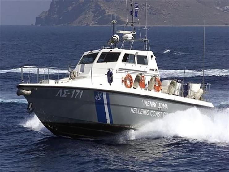 خفر السواحل اليوناني ينقذ 122 مهاجراً قرب جزيرة رودس