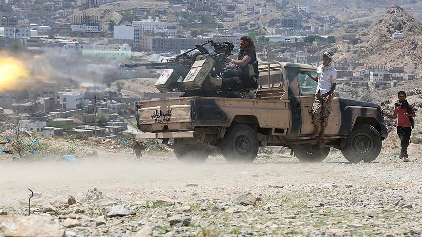 مقتل 10 جنود يمنيين في هجوم لميليشيا الحوثي بمحافظة تعز