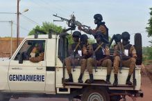 بوركينا فاسو.. مقتل جنديين في هجوم على وحدة عسكرية