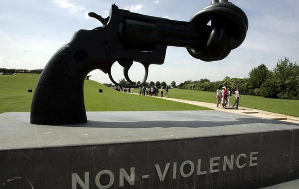 اليوم الدولي للاعنف.. صوت غاندي يتلاشى وسط ضجيج الصراعات والحروب