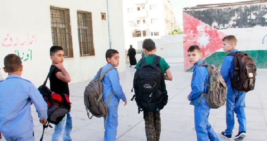 لاجئون سوريون أيتام بالأردن لا يستطيعون الوصول للدراسة (صور)