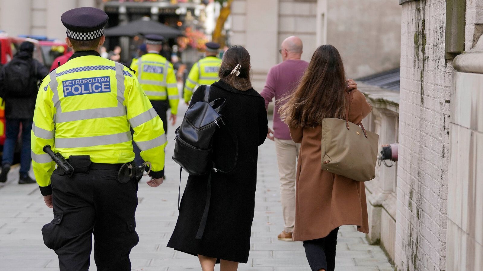 انتقادات لشرطة لندن عقب إقرار أحد عناصرها بارتكابه 24 جريمة اغتصاب