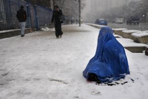 أفغانستان.. مصرع 105 أشخاص ونفوق 70 ألف رأس ماشية جراء البرد القارس