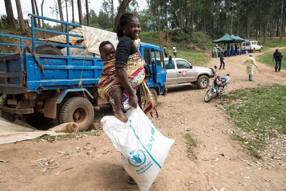 "الأغذية العالمي" يقدم 26 ألف طن مساعدات غذائية إلى شرق الكونغو الديمقراطية