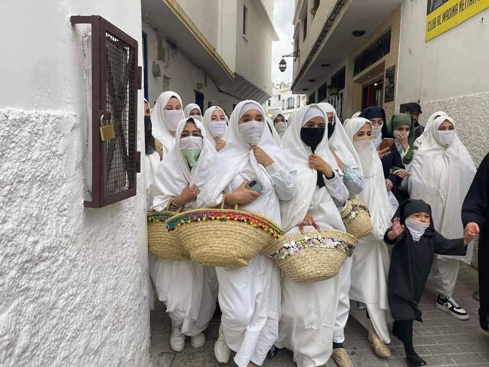 Moroccan women evoke nostalgia for traditional Hayek dress