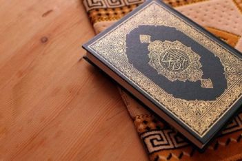 ضبط وافد سوري أحرق نسخة من القرآن الكريم في الكويت