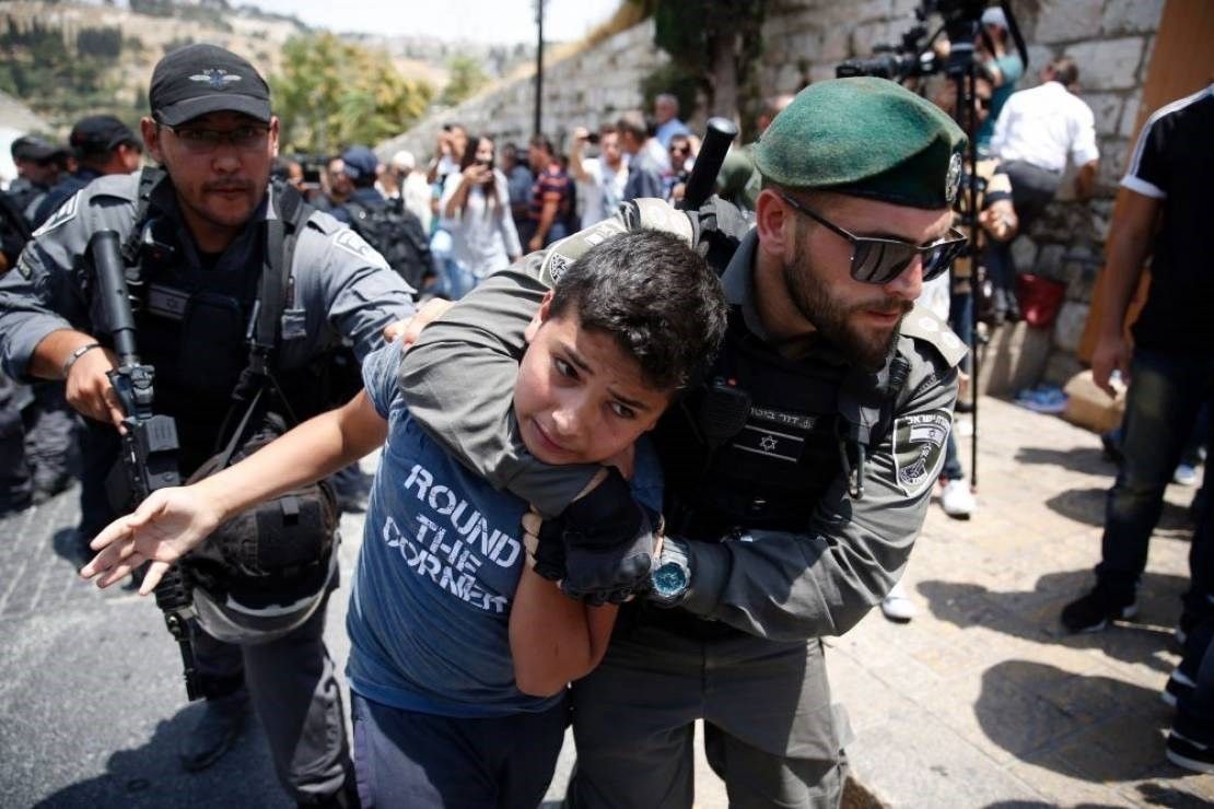نادي الأسير ومؤسسة الضمير: 170 طفلاً ما زالوا في سجون إسرائيل