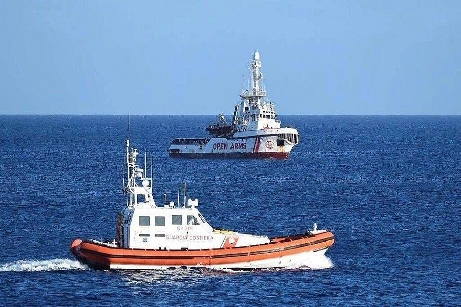 جسور بوست اليونان تسعى لتوسيع نطاق اتفاق الهجرة المبرم بين الاتحاد