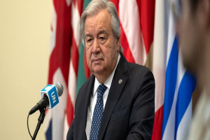 غوتيريش يندد باستئناف هجمات الحوثيين على السفن ويطالب باحترام القانون الدولي