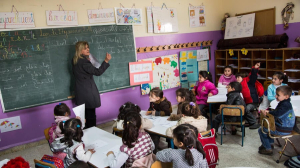 أزمة نقص الوثائق.. كيف يحرم آلاف أطفال اللاجئين في لبنان من المدرسة؟