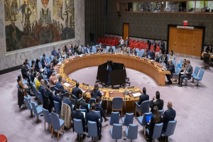 مجلس الأمن يعتمد قراراً بشطب اسم أحمد الشرع من قائمة الجزاءات دعماً لاستقرار سوريا