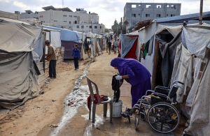 أمومة وسط الجحيم.. معاناة النساء الفلسطينيات من الحمل إلى الولادة
