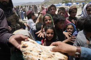 تحت مظلة الجوع والديون.. الأمم المتحدة تحذّر من انهيار سبل العيش بأفغانستان