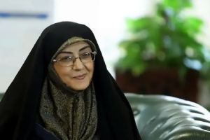 أشرف بروجردي.. حقوقية إيرانية اجتمعت في وداعها رموز النظام والمعارضة