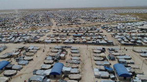 بعد انسحاب قسد.. فراغ أمني يهدد مخيم الهول بإعادة التطرف وتهديدات داعش